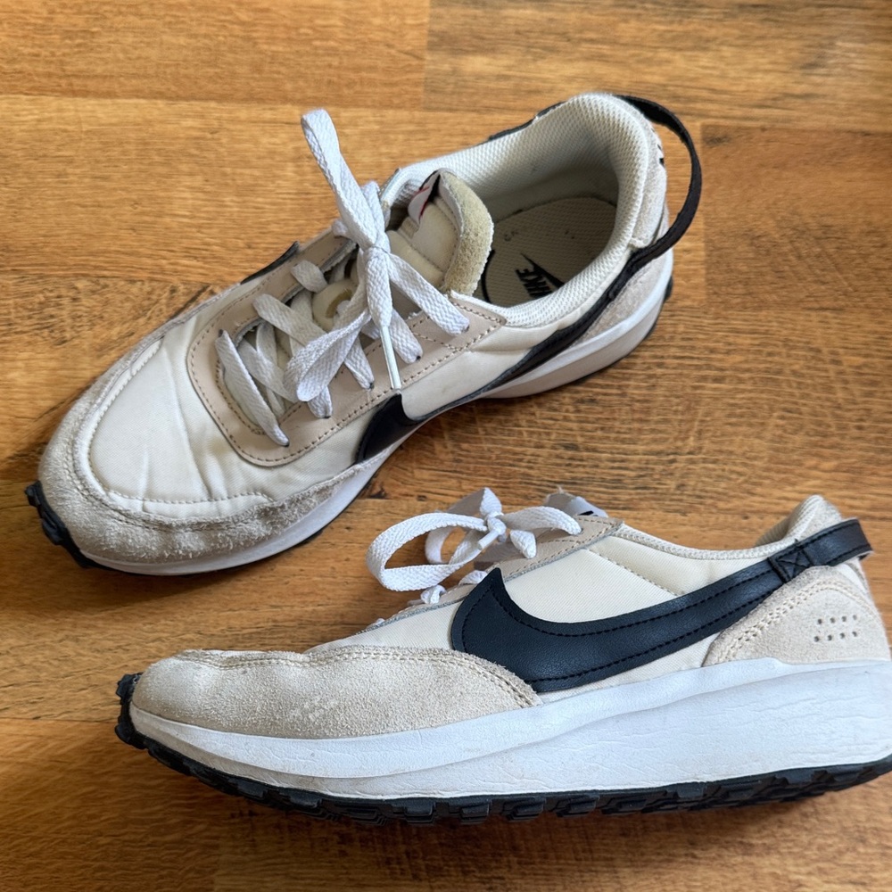 Nike Cream and Black Running Shoes